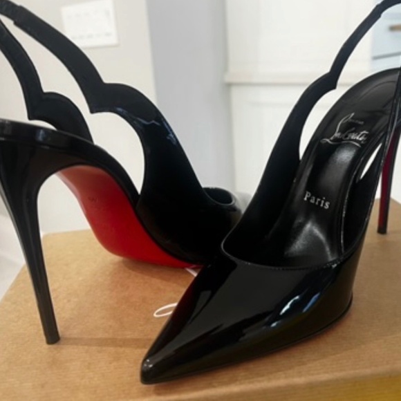 Christian louboutain - Picture 1 of 6